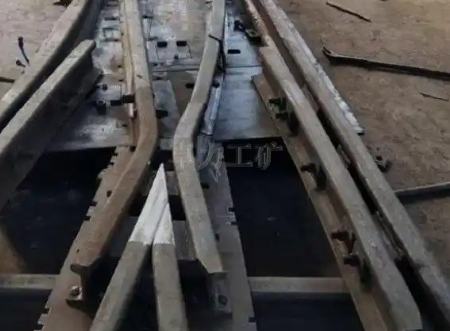 無(wú)極繩絞車(chē)專(zhuān)用道岔